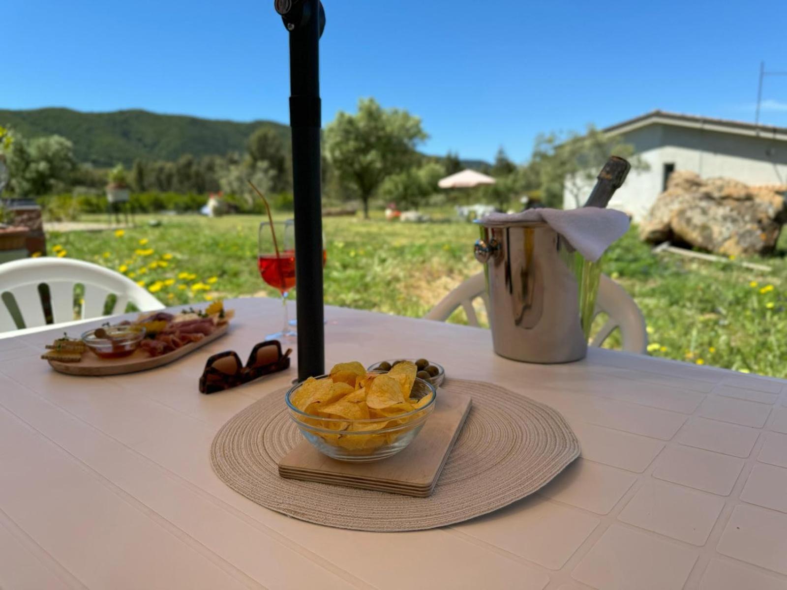 B&B Sensorial Experience Villamassargia Bagian luar foto